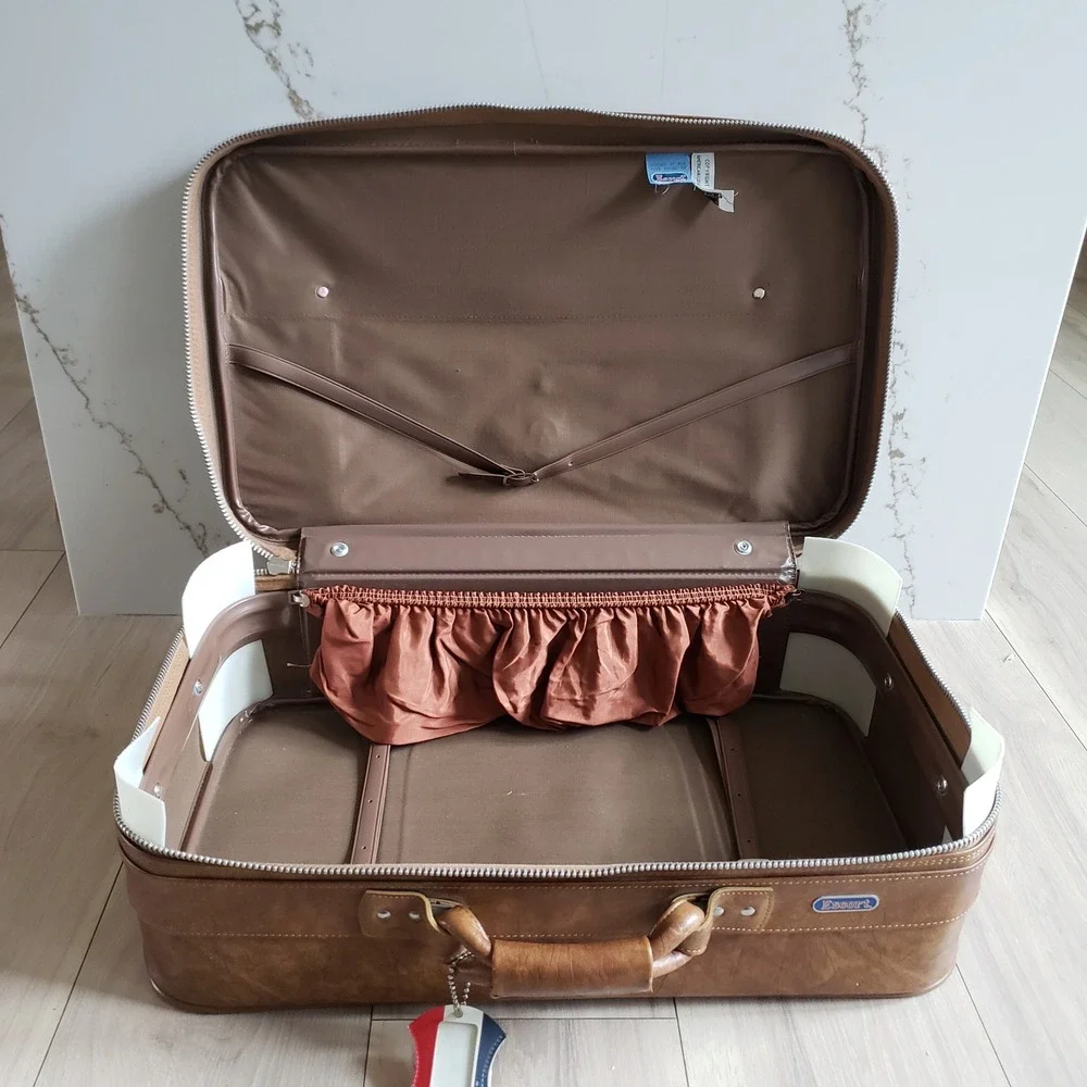 Escort American Suitcase Unisex Large Brown Luggage Works Vintage 1975‎ Carry On